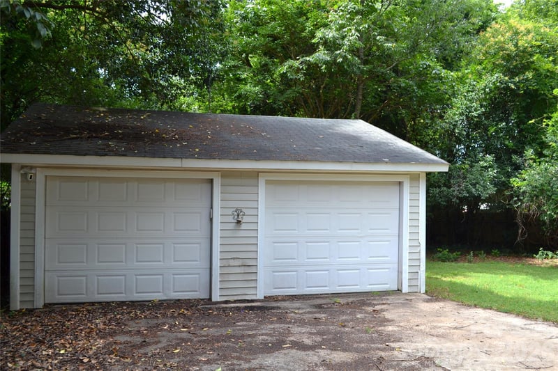 827 Mohigan St, Charlotte, NC 28205