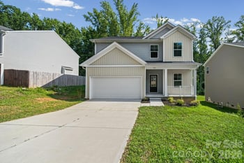 7725 Lane Dr, Charlotte, NC 28212