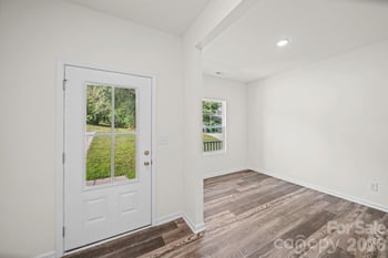 7809 Lane Dr, Charlotte, NC 28212