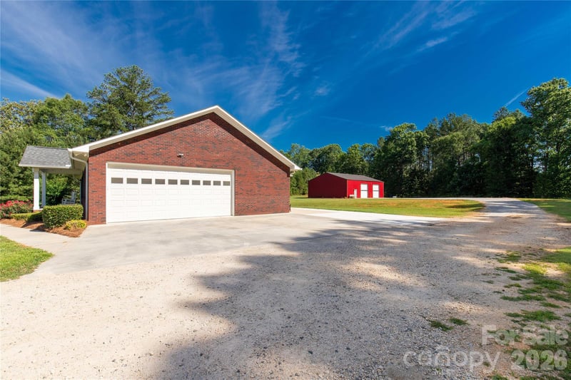1962 Robin Dr, Lancaster, SC 29720