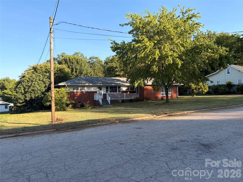209 Lloyd St, Salisbury, NC 28144