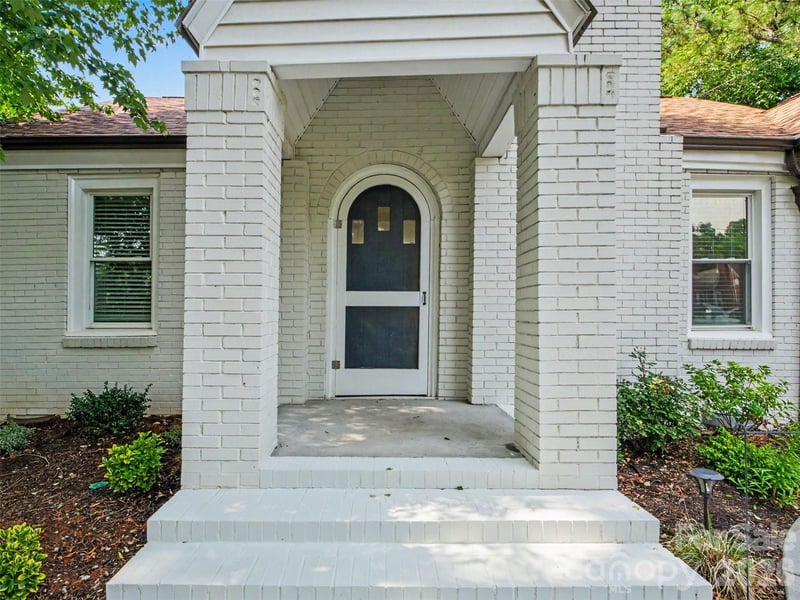 12 Mills Ave, Concord, NC 28027