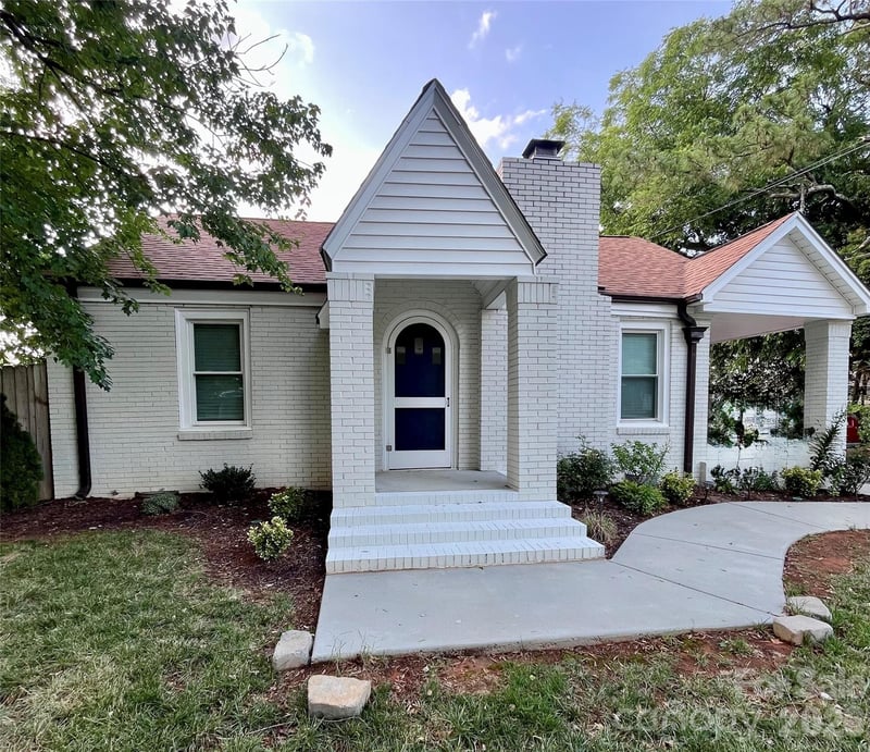 12 Mills Ave, Concord, NC 28027