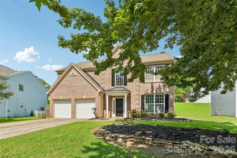 10908 Chastain Parc Dr, Charlotte, NC 28216