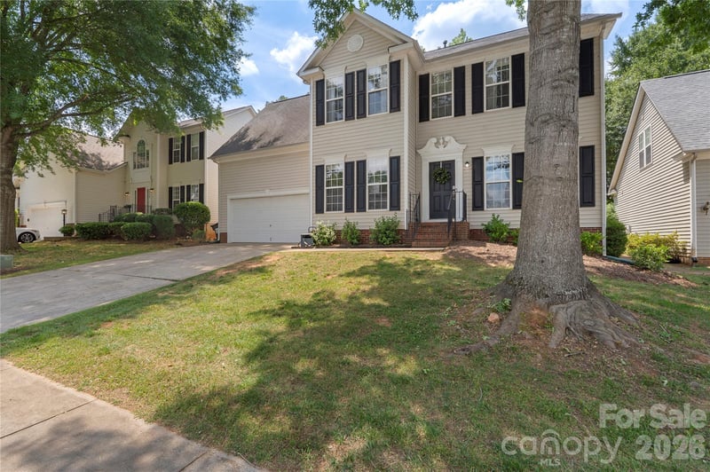 12002 Harmon Ln, Pineville, NC 28134