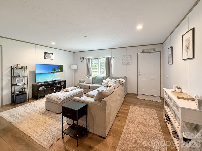 206 Fairchase Cir, Stony Point, NC 28678