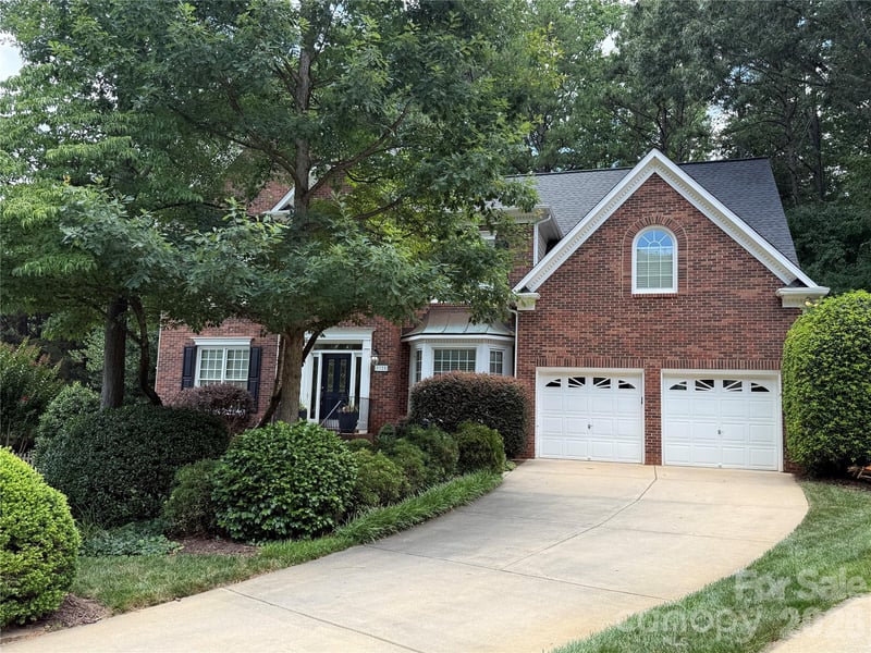 9125 Grove Tree Ln, Huntersville, NC 28078