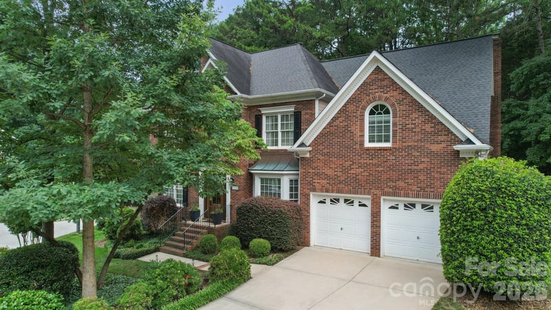 9125 Grove Tree Ln, Huntersville, NC 28078
