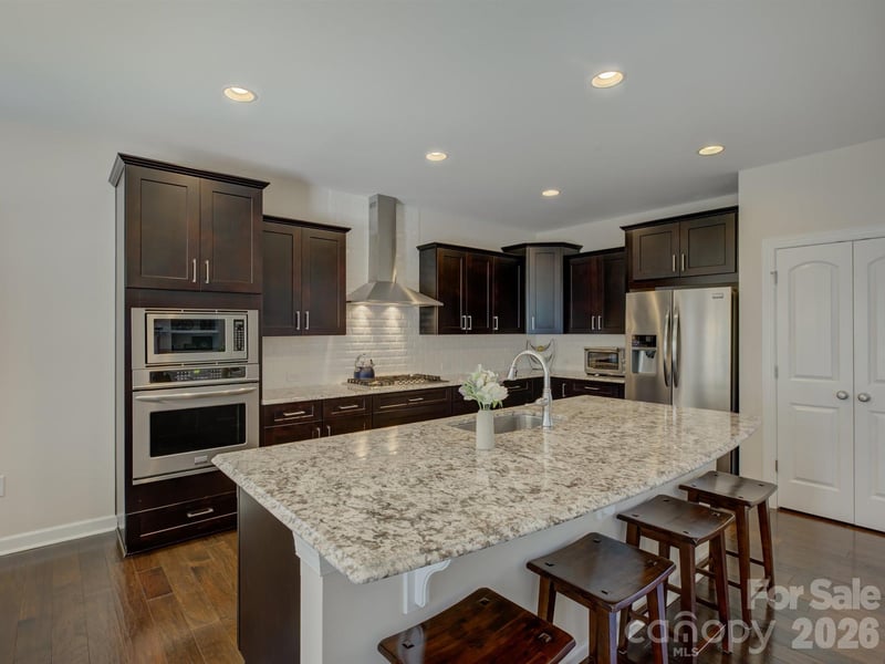 16433 Bryant Meadows Dr, Charlotte, NC 28278