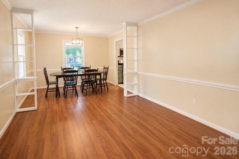 2914 Dresden Dr, Gastonia, NC 28054