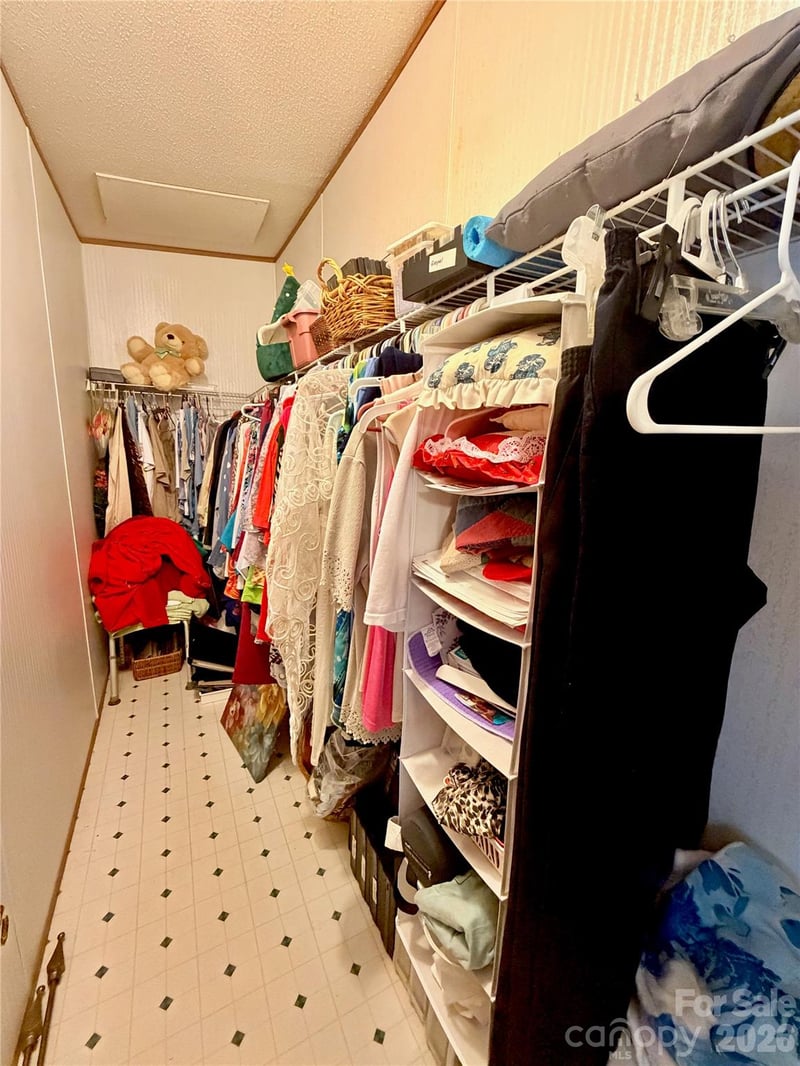 1668 Lane Rd, Mount Holly, NC 28120