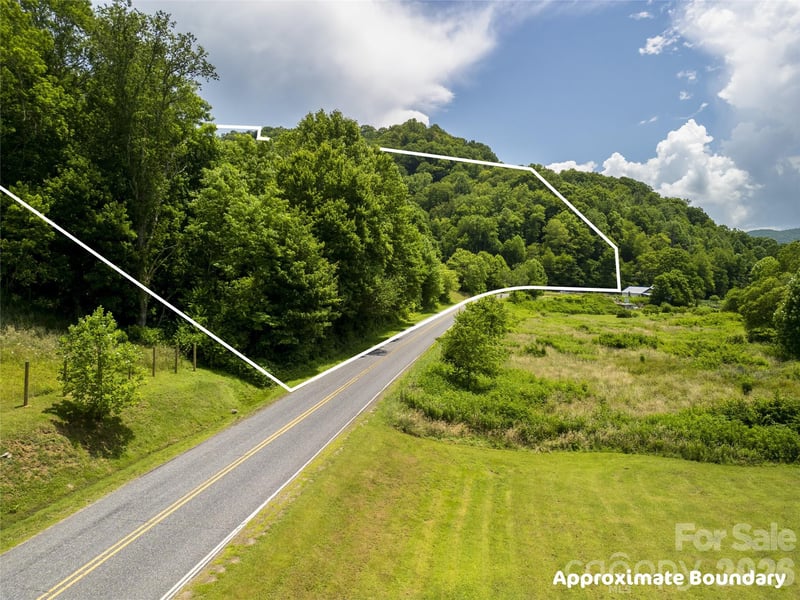 168 Smith Creek Rd, Mars Hill, NC 28754