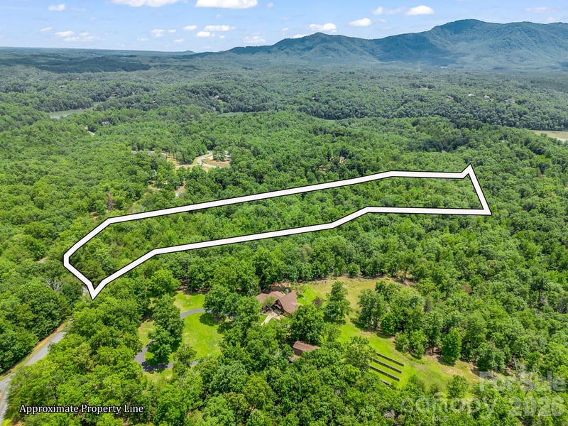 North Park Ln #33, Mill Spring, NC 28756