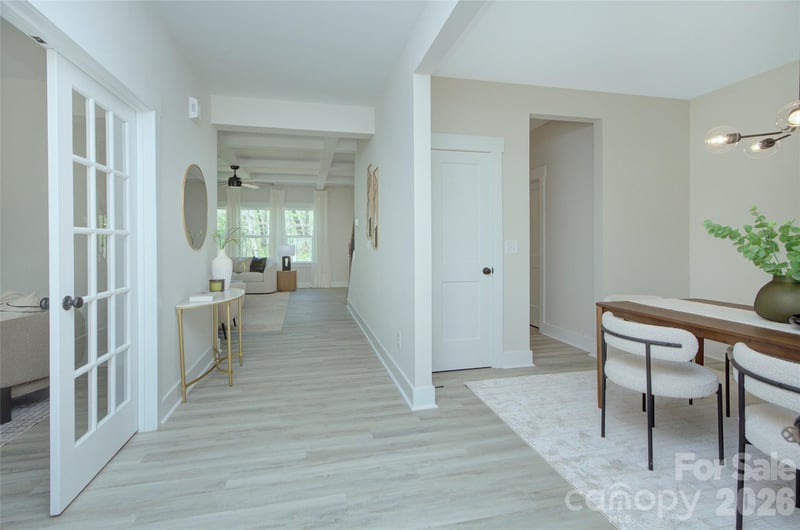 1033 Harrogate Dr, Bessemer City, NC 28016