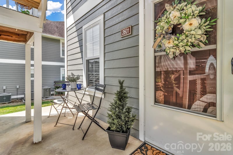 2601 Sagamore Ln, Asheville, NC 28806