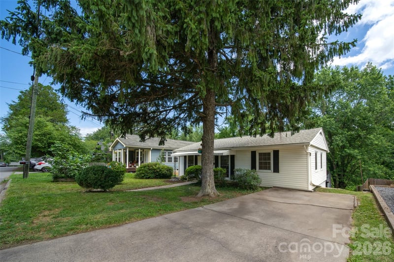 201 Fayetteville St, Asheville, NC 28806