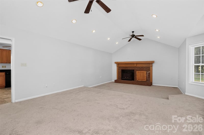 221 Potter Rd, Lancaster, SC 29720