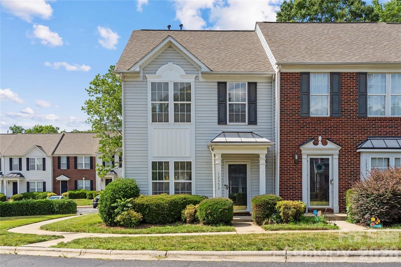 12353 Jessica Pl, Charlotte, NC 28269