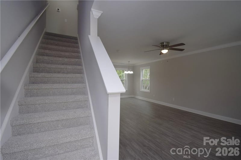 5110 Hanging Rock Ct, Hickory, NC 28601