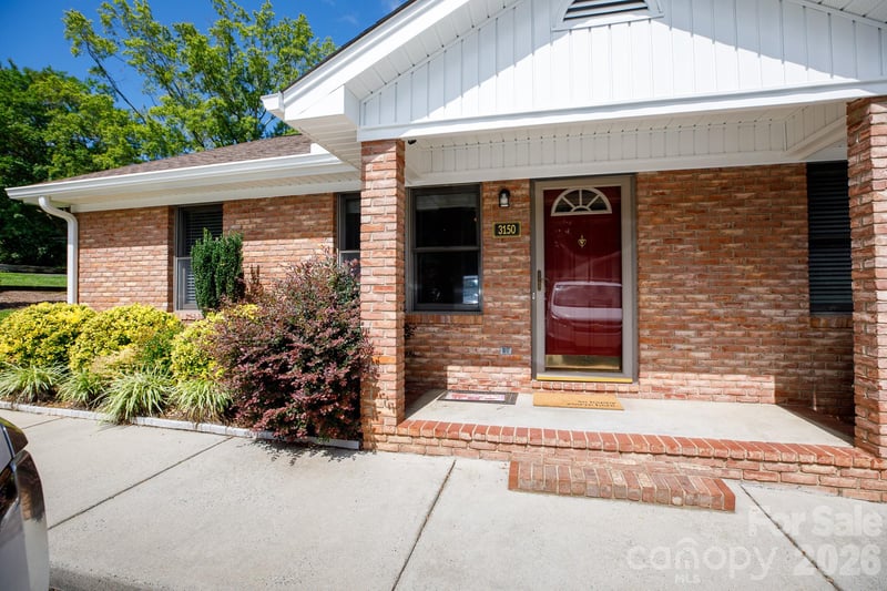 3150 Devonshire Dr, Rock Hill, SC 29732