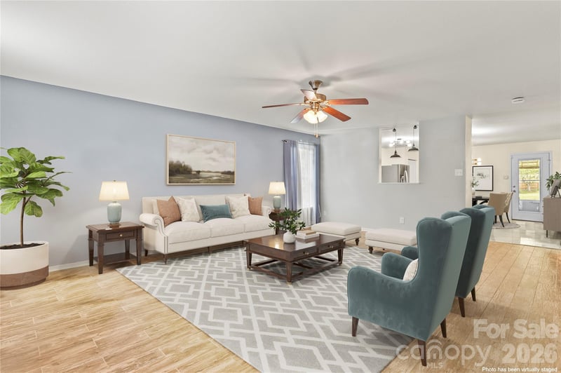 1143 Adirondak Dr, Gastonia, NC 28052