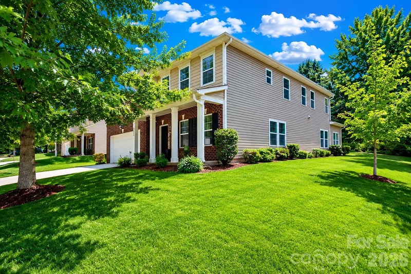 7235 Barefoot Forest Dr, Charlotte, NC 28269