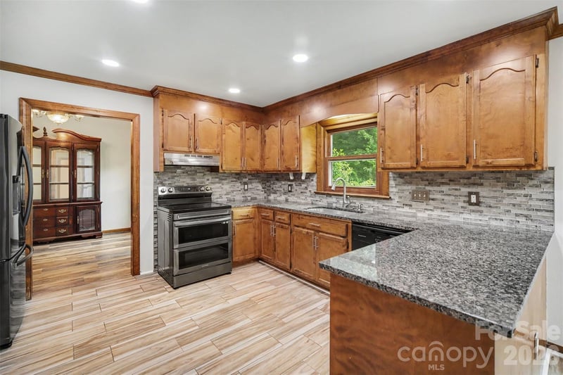 3017 Mill Stream Ct, Matthews, NC 28104