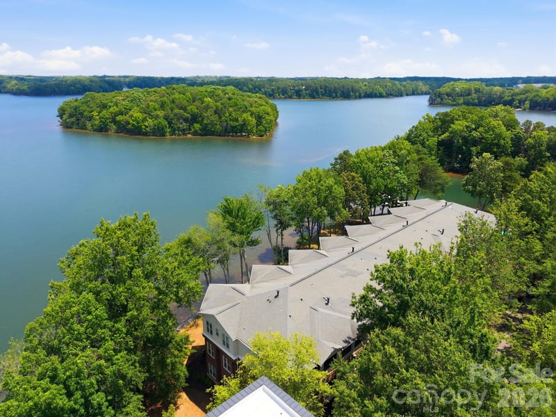 915 Northeast Dr #4, Davidson, NC 28036