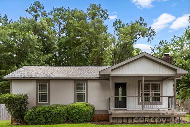 1050 Hay Row Rd, Clover, SC 29710