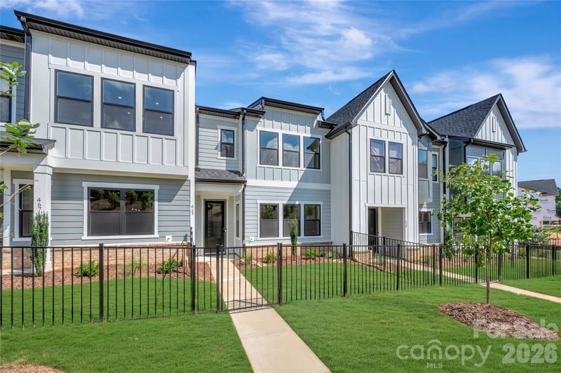 463 Nash St, Fort Mill, SC 29715