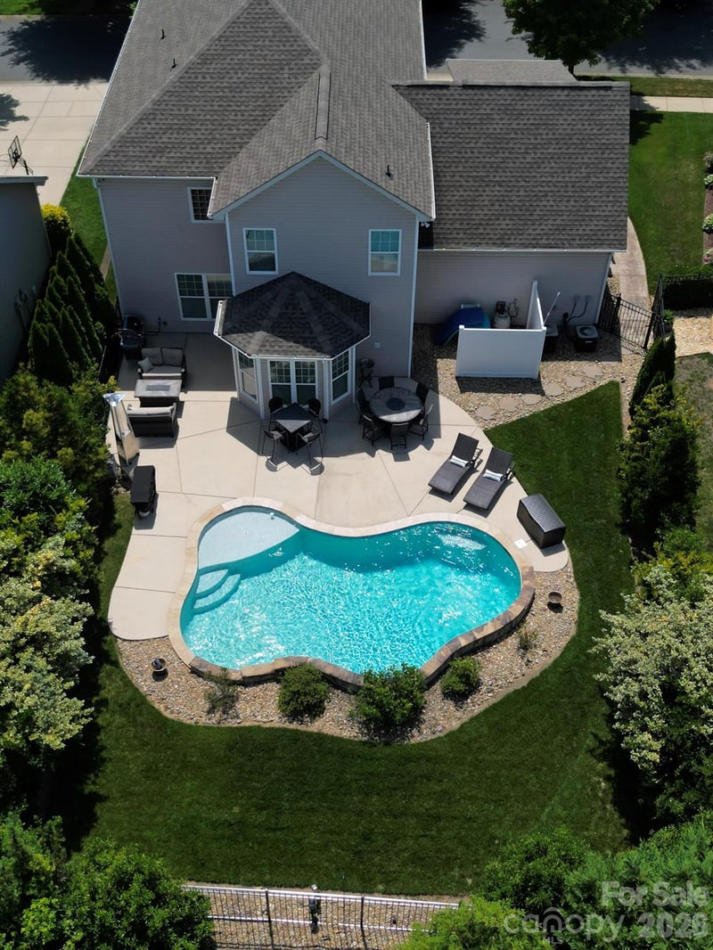 13223 Freedom Valley Dr, Huntersville, NC 28078