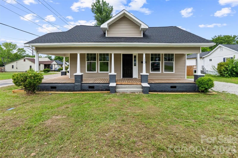 1242 Flint Hill St, Rock Hill, SC 29730