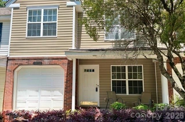 8053 Christmas Ct, Charlotte, NC 28216