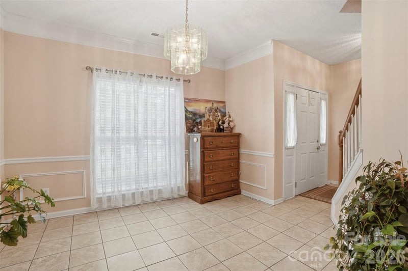 5619 Hedgecrest Pl, Charlotte, NC 28269