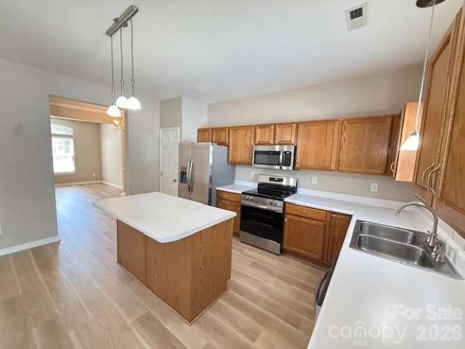 18629 Shawnee Ridge Rd, Cornelius, NC 28031