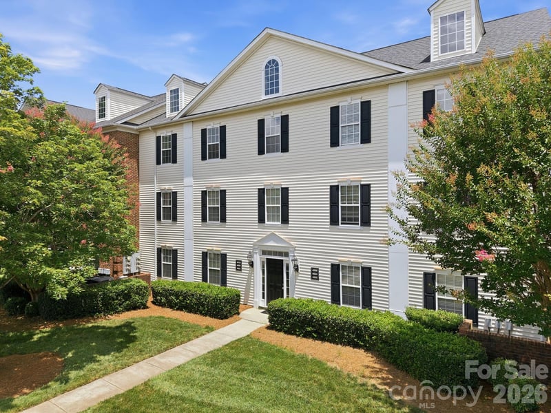 4010 Town Center Rd, Harrisburg, NC 28075