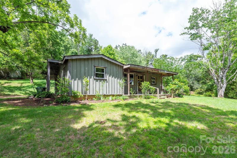 80 Webb Cove Rd, Asheville, NC 28804