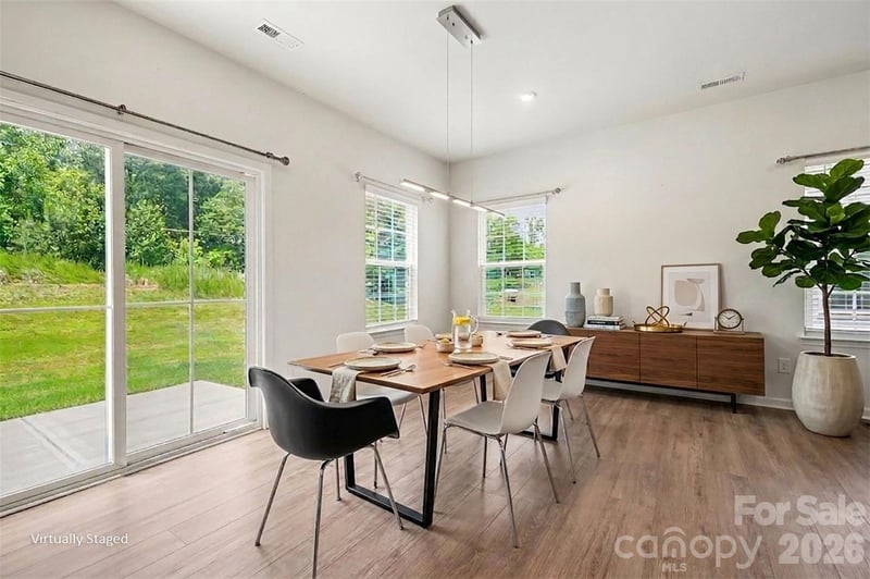 3030 Streamside Dr, Davidson, NC 28036