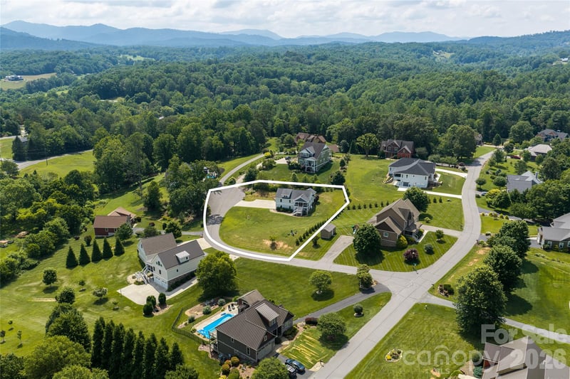 11 Ibbie Roberts Rd, Alexander, NC 28701