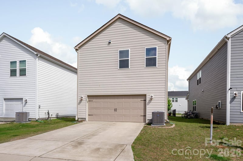 525 Windage Way, Pineville, NC 28134