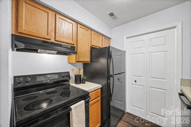 8119 Tremaine Ct #E, Charlotte, NC 28227