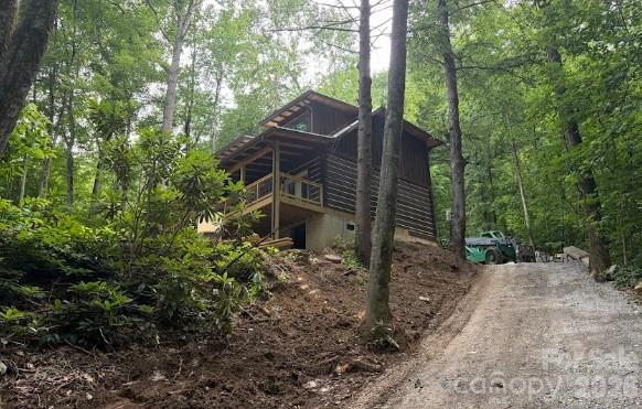 5 Marion Dr, Maggie Valley, NC 28751