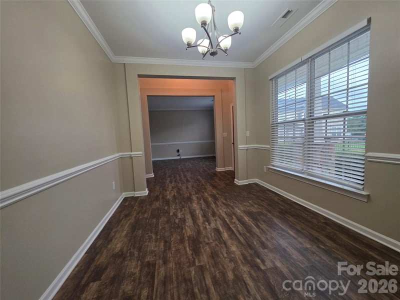 5908 Bonnybridge Ct, Charlotte, NC 28278