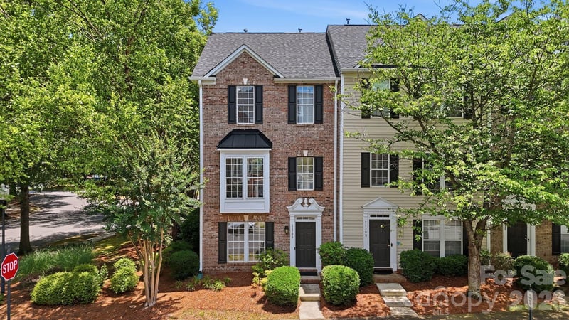 11705 Fiddlers Roof Ln, Charlotte, NC 28277
