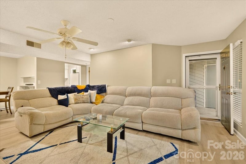 1608 Sharon Rd W #47, Charlotte, NC 28210