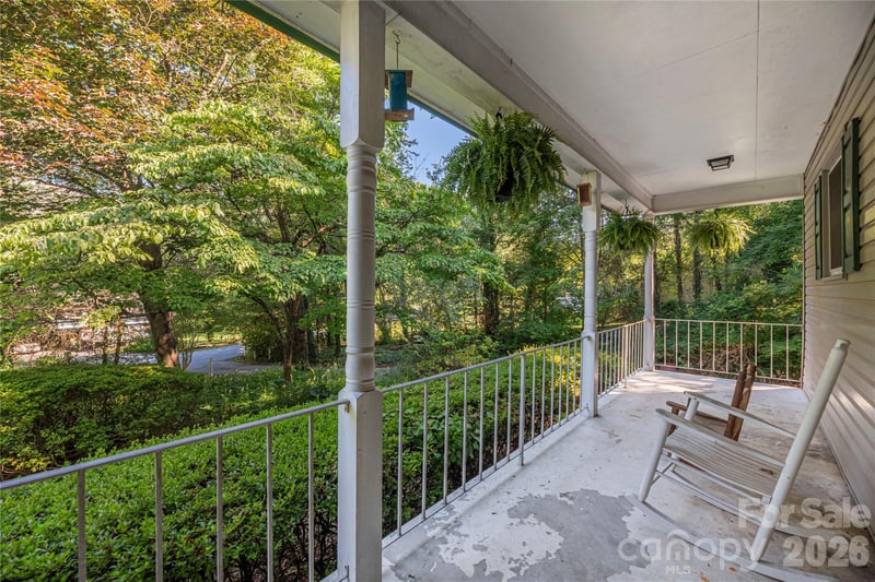 142 Whisperwood Dr #19, Hendersonville, NC 28791