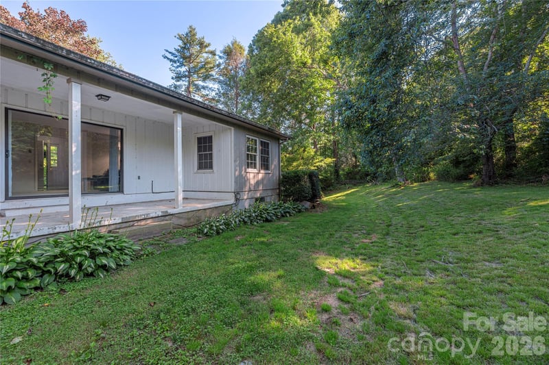 142 Whisperwood Dr #19, Hendersonville, NC 28791