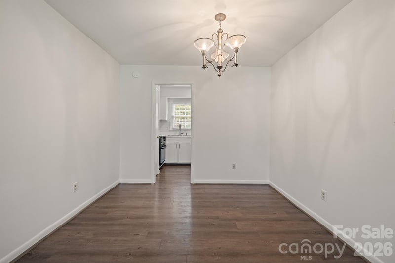 4609 Coronado Dr, Charlotte, NC 28212