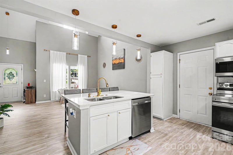 2155 Culp Farms Dr, Fort Mill, SC 29715