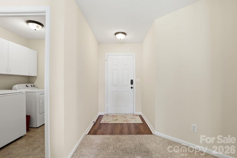 144 Golden Valley Dr, Mooresville, NC 28115